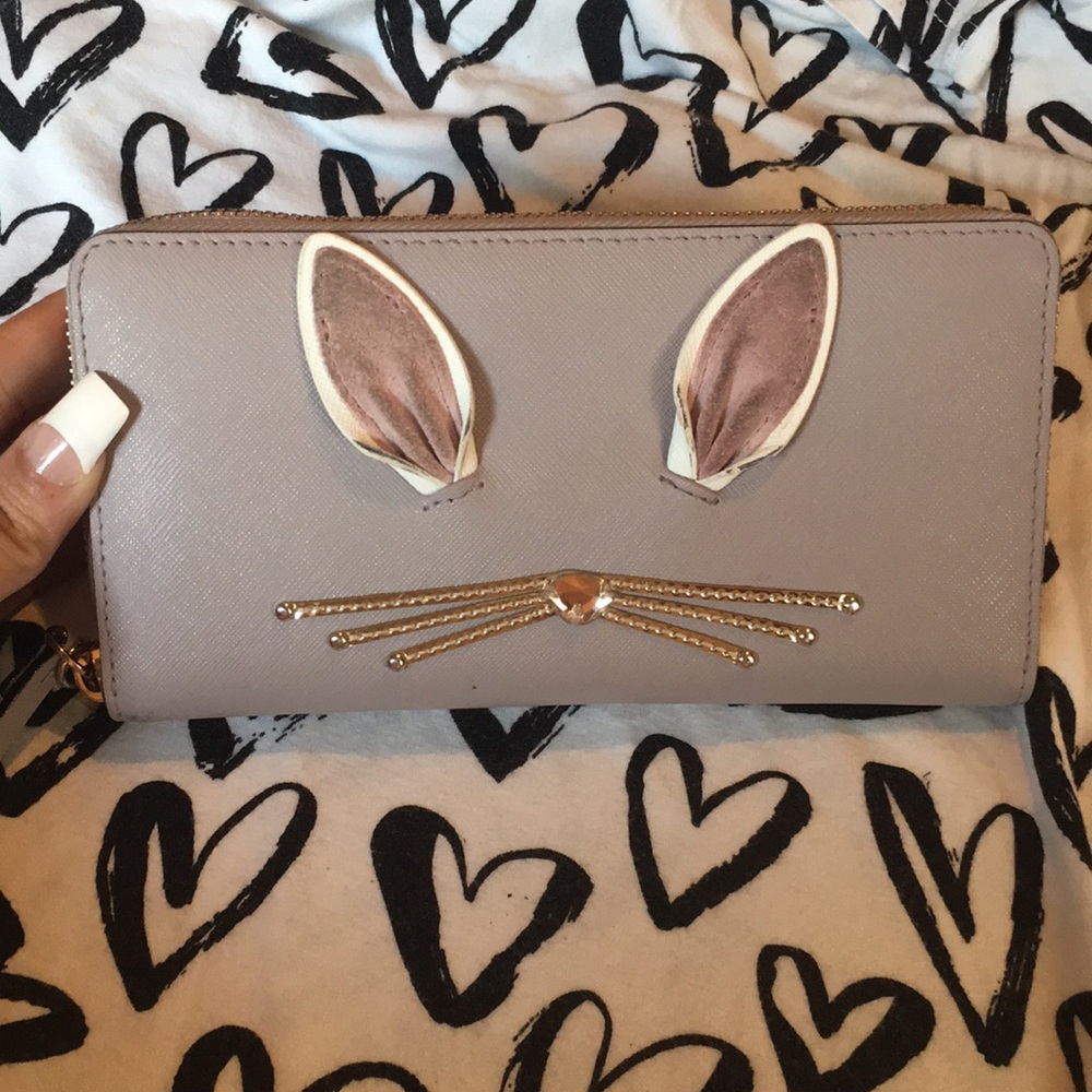 Rabbit Neda Hop to It Zip Around Wallet